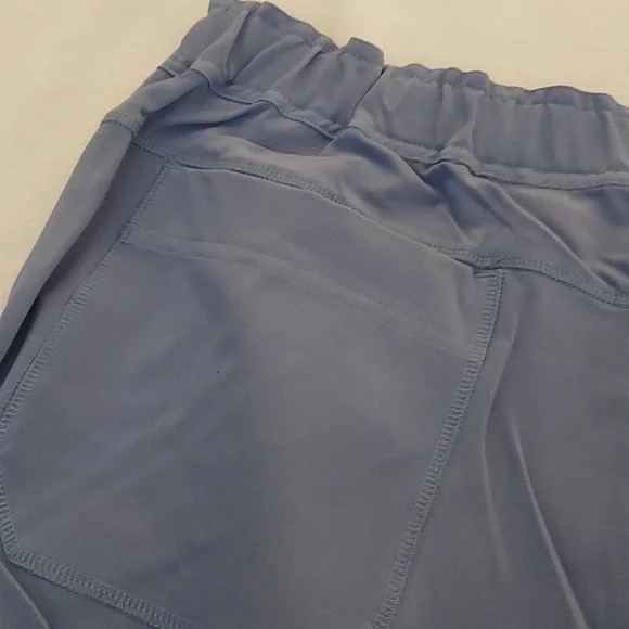 Essential Threads Welby mens Scrubs set - Picture 9 of 16